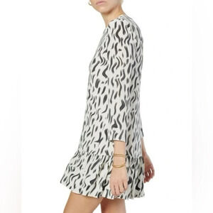 Brand new (no tags) 100% silk Noto Printed Ruffle-Hem Dress -Joie dress